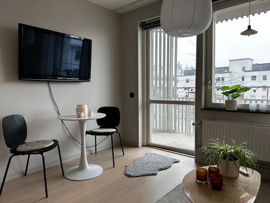 Lovisedalsvägen, Älta - Photo 1