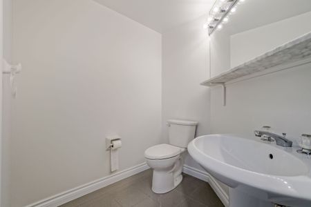 For Lease - 1 Palace Pier Court Unit# 1108, Toronto, Ontario - Photo 5