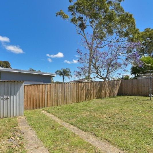 Two Bedroom Cottage with Water Included - Photo 1