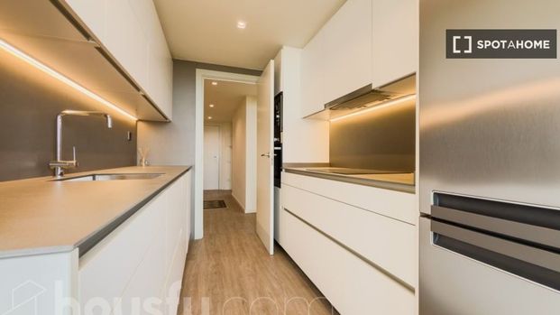 3 room luxury Flat for rent in Barcelona, Catalonia - Photo 1