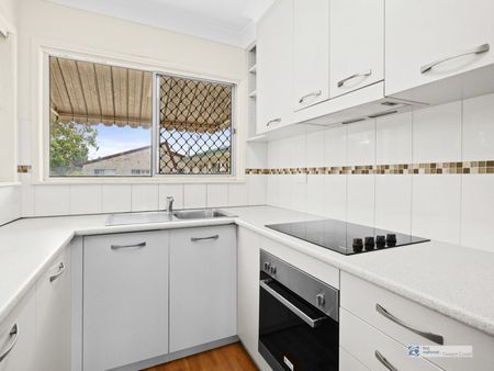 4/37 Coolangatta Road, 4225, Coolangatta Qld - Photo 3