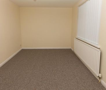 30 Ballynoe Gardens, Bangor, BT19 1SA - Photo 1