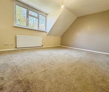 4 bedroom detached house to rent - Photo 5