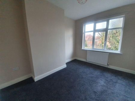 2 bed upper flat to rent in NE3 - Photo 4