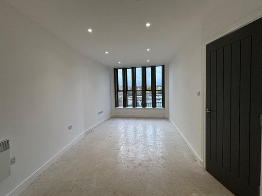 Knightsbridge Court, Chesterfield, S40 - Photo 1