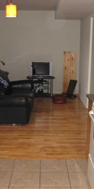 Bachelor 3 1/2 à louer - Photo 1