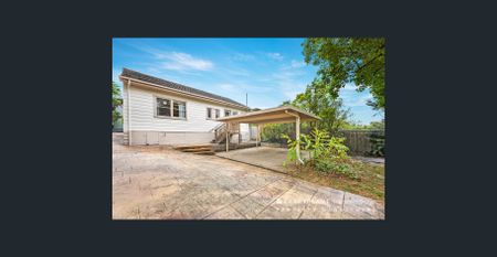 Charming Three-Bedroom Home in a Prime Mont Albert North Location - Photo 2