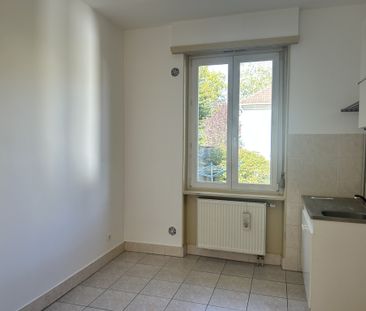 Location Appartement 4 pièces 79m² MULHOUSE 68200 - Photo 4