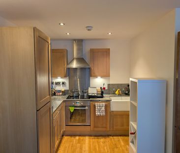 1 Bed Flat, Advent House, M4 - Photo 6