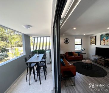 Contemporary living at its finest - Photo 2