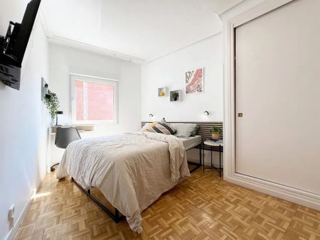 Calle Pedro Heredia, Madrid, Community of Madrid 28028 - Photo 5