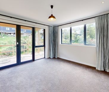 13 Jacobsen Lane, Ngaio - Photo 2