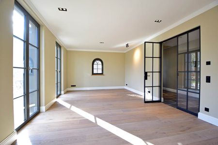 High-End Einfamilien-Stadthaus mit 3 Schlafzimmern, 2,5 Bädern und Sauna in Neubauprojekt Rheinblick-Residences - Photo 2