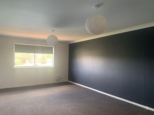 Modern 2 Bedroom Unit - Photo 1