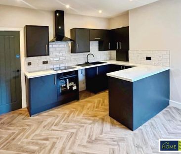 5 bedroom terraced house to rent - Photo 4