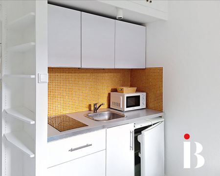 CHARMANT STUDIO MEUBLE NANTES - Photo 2