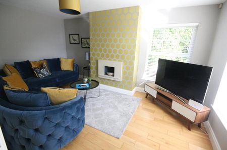 10 Glebe Gardens, Moira, BT67 0TU - Photo 2