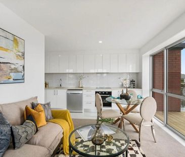 Show Flat Room With a View! - Photo 1