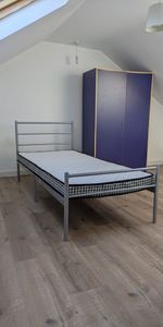 Room in a Shared House, Southend Road, E6 - Photo 4