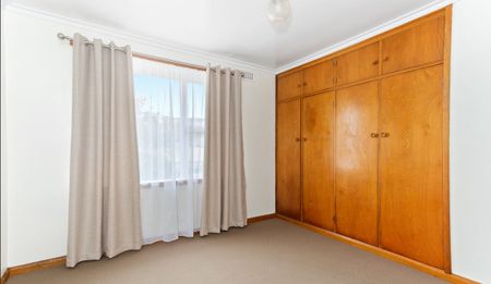 80 Norwood Avenue - Photo 3
