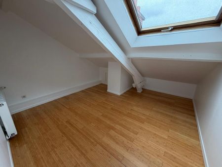 Location Appartement 6 pièces 99m² VILLEMOMBLE 93250 - Photo 4