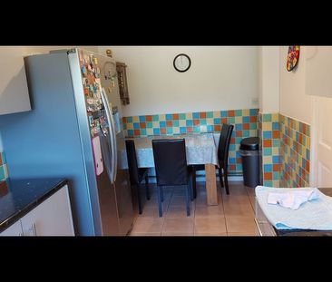 2 Bed Terraced House, Beaumont Walk, LE4 - Photo 5