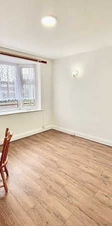 Eastern Avenue, Newbury Park, IG2, Property for rent - Photo 1