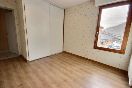 Location Appartement 4 pièces 99m² AIME LA PLAGNE 73210 - Photo 5