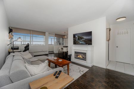 For Lease - 3311 Kingston Road Unit# 1012, Toronto, Ontario - Photo 3