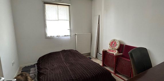 Location Appartement 2 pièces 43m² NOYELLES SOUS LENS 62221 - Photo 2