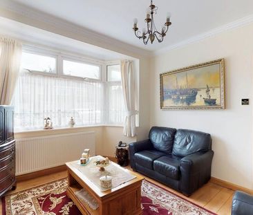 3 bedroom terraced house to rent - Photo 2