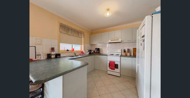 Low Maintenance Living in Murlong - Photo 1