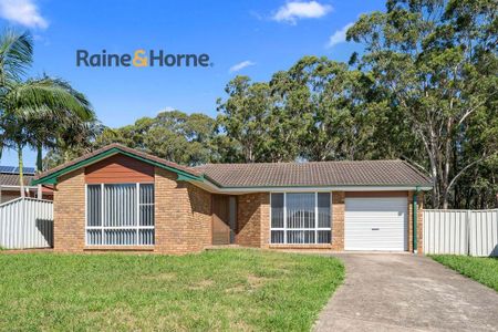 23 Lorikeet Crescent, Green Valley, NSW 2168 - Photo 4