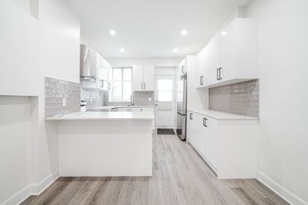 Rue St-Antoine O., H4C 1A5, Montréal - Photo 4