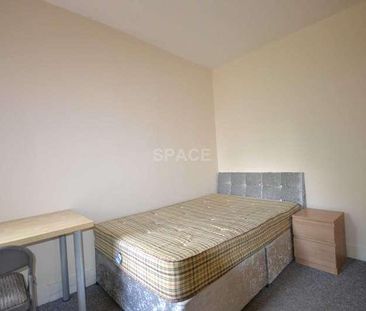 Grange Avenue, Reading, Berkshire, RG6 - Photo 6