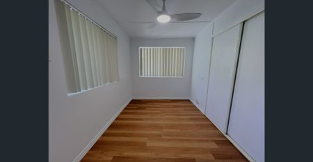 Spacious Unit For Lease in Annerley - Photo 2