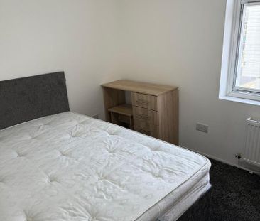 6 bedroom apartment to rent - Photo 6