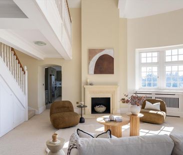 3 bedroom flat to rent - Photo 1