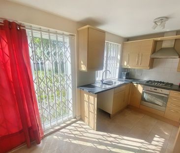 4 Bed Semi-Detached House, Windsor Road, HA3 - Photo 2