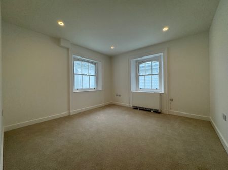 Hartington Place, Eastbourne - Photo 3