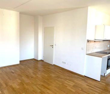 Gemütliche 2-Zimmer Wohnung mit großem Wohnbereich und moderner Küche! - Photo 2