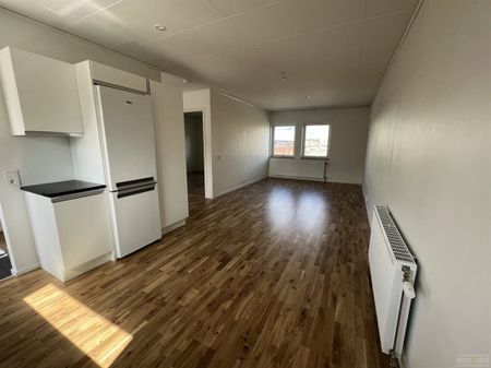 Östra Kaserngatan 5 AD - Photo 2