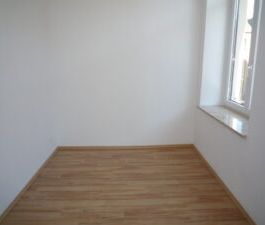 Julius-Fucik-Str. 17, Wohnung 3 ~~~ Maisonette, Loggia, Pkw-Stellpl... - Photo 2