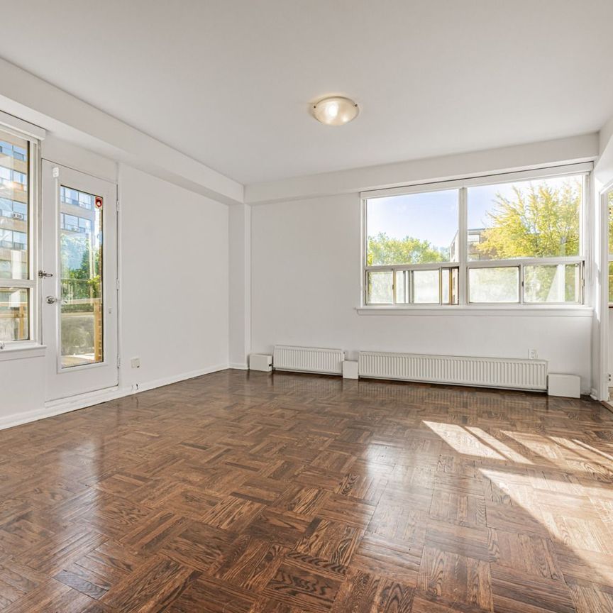 For Lease - 2500 Bathurst Street Unit# 105, Toronto, Ontario - Photo 1