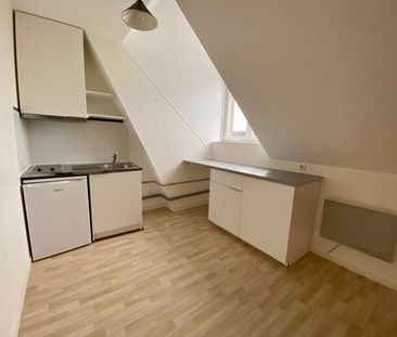 Location Appartement 2 pièces 36m² ORLEANS 45000 - Photo 2