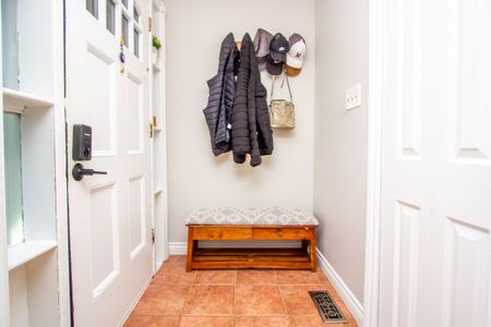 For Lease - 27 Pine Avenue, Mississauga, Ontario - Photo 5