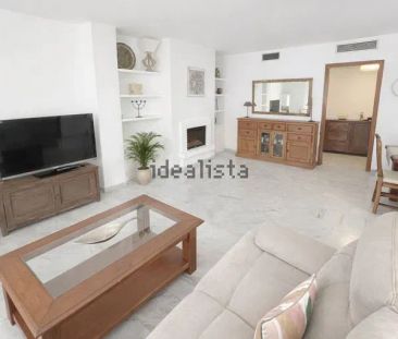 Alquiler de piso en Urbanización Los Naranjos de Marbella, 10 - Photo 1