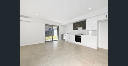 Coming Soon... Brand New Two Bedroom Duplex Home With A Single Garage - Photo 5