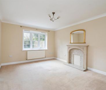 3 bedroom detached house to rent - Photo 3