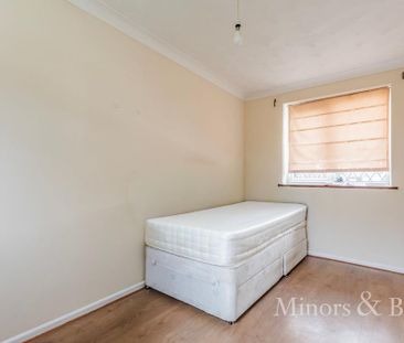 5 bedroom detached house to rent - Photo 5